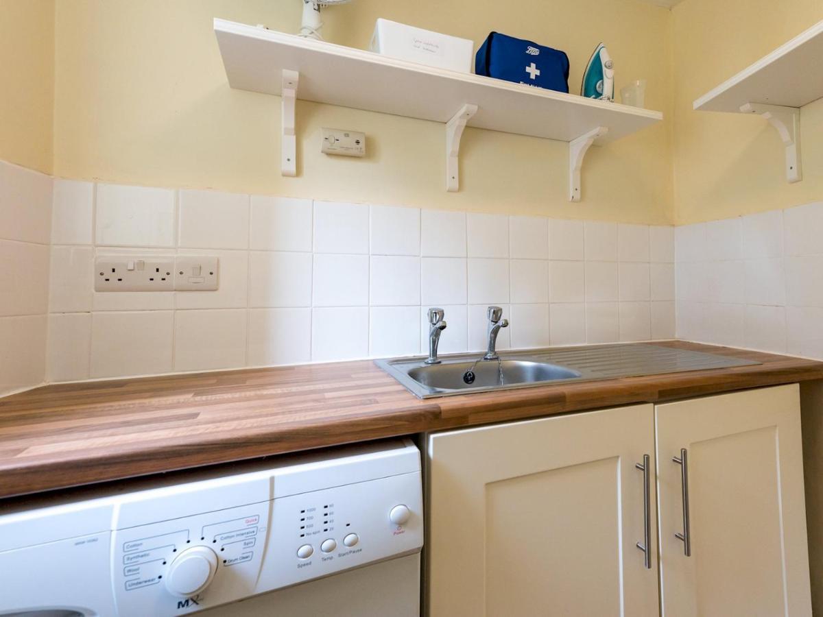 Pass The Keys Cosy 2 Bedroom Victorian Cottage Ludlow Exterior foto